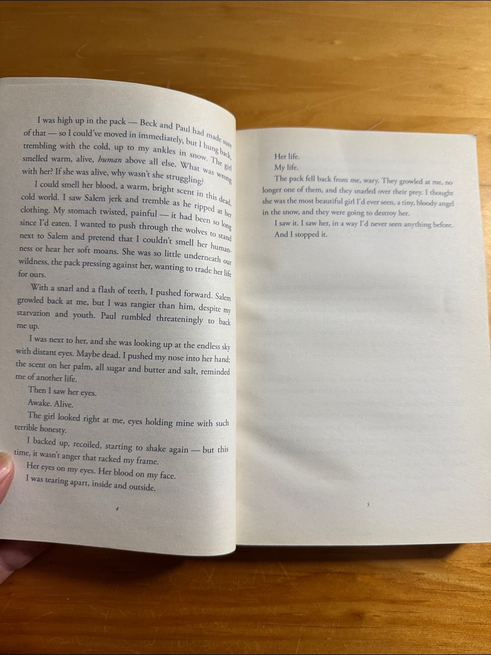 📚2/$6 Shiver #1 in The Wolves of Mercy Falls Series - Picture 10 of 12